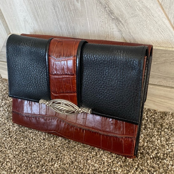 BRIGHTON Multi Compartments Vtg Lg. Purse Wallet Clutch Bag Wristlet ORGANIZER - Picture 3 of 13